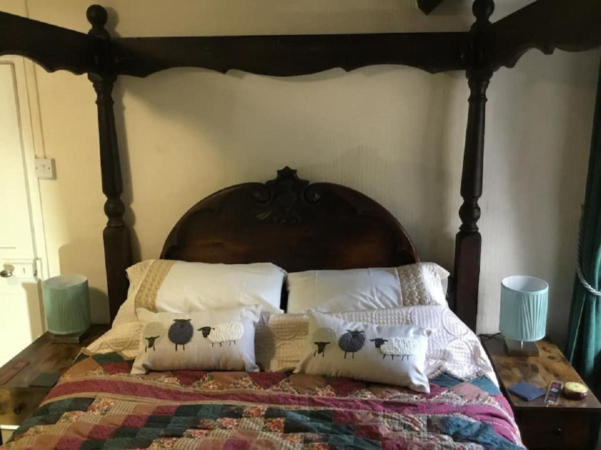 Onney House Villa Crickhowell Eksteriør billede